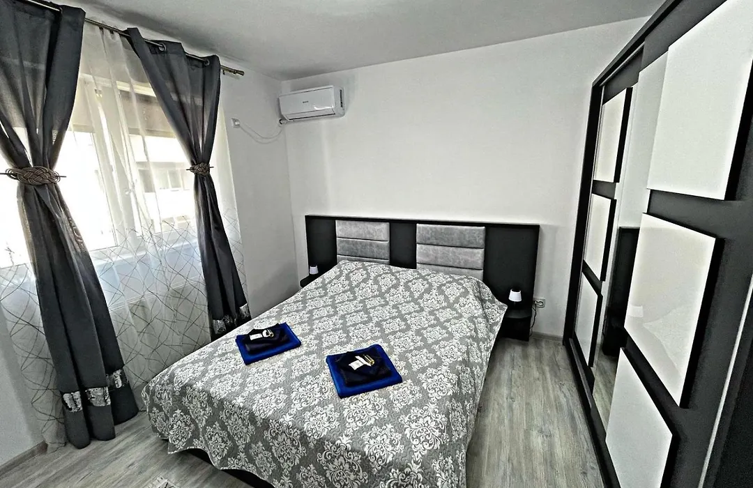 Prestige Palace Bucharest-1